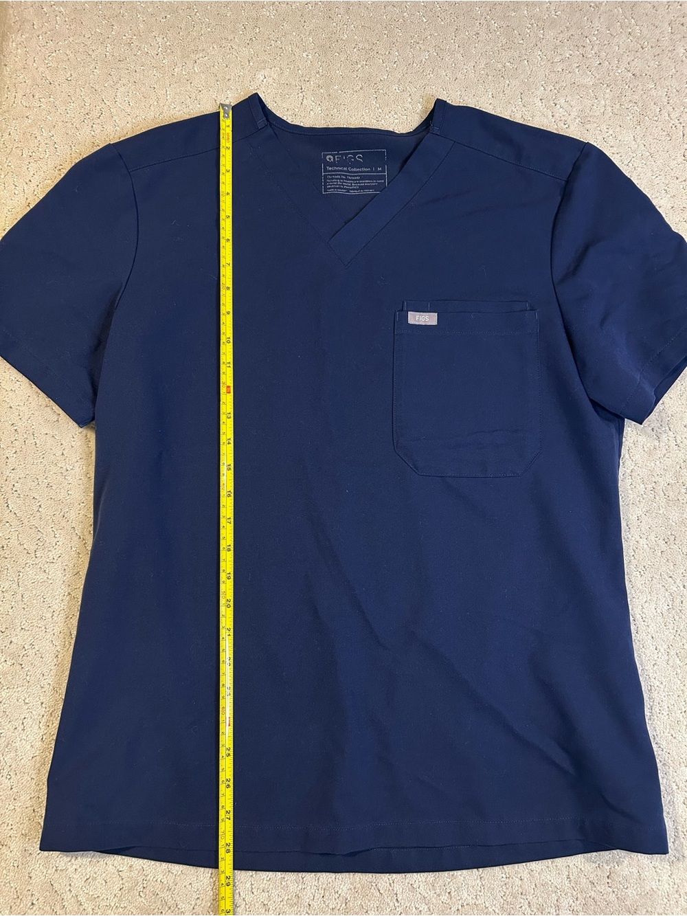 Figs Technical Collection Men's Scrubs Top Size Medium Navy Blue 2 Pocket - Picture 7 of 7